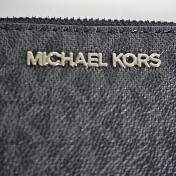 Michael Kors Jet Set LG TZ Wristlet MK Black - Picture 7 of 9
